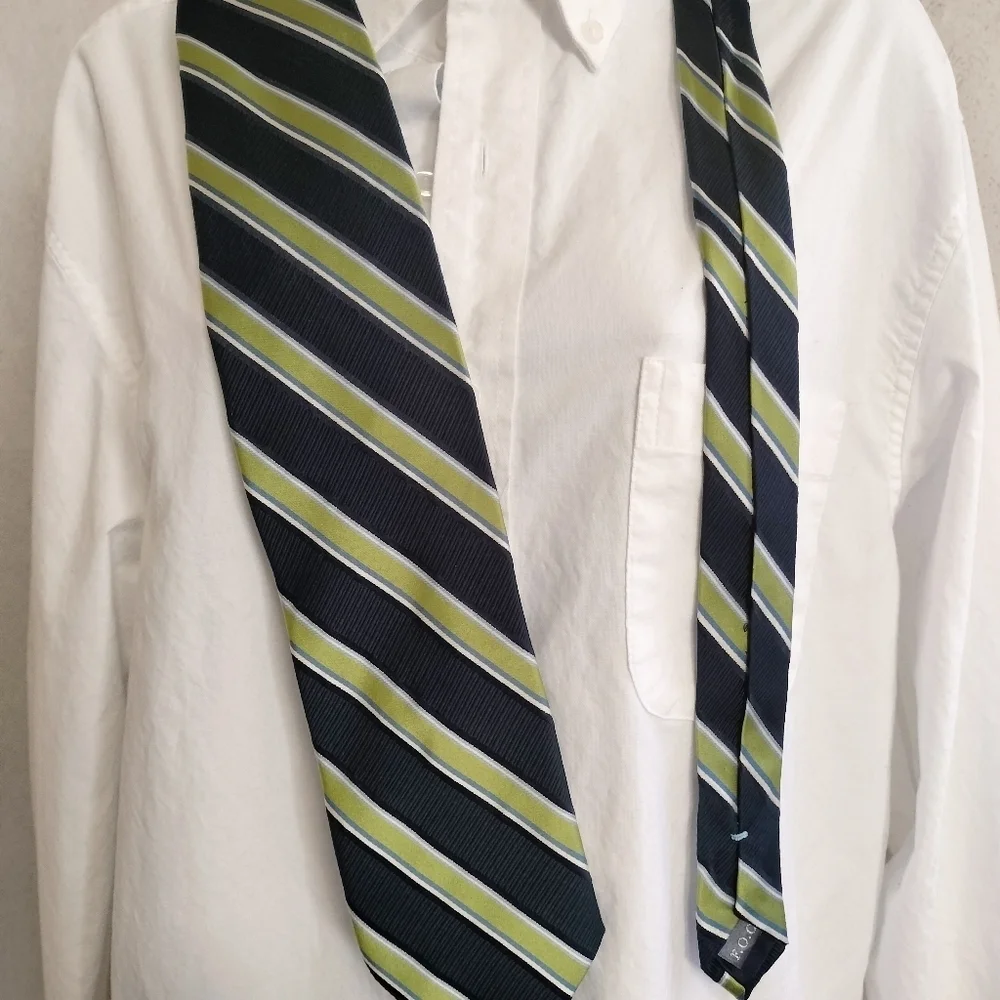 Forsyth Of Canada Blue Green Hand Made 100% Silk Men’s Neck Tie Made In China